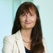 Photo of Professor Janet Pope